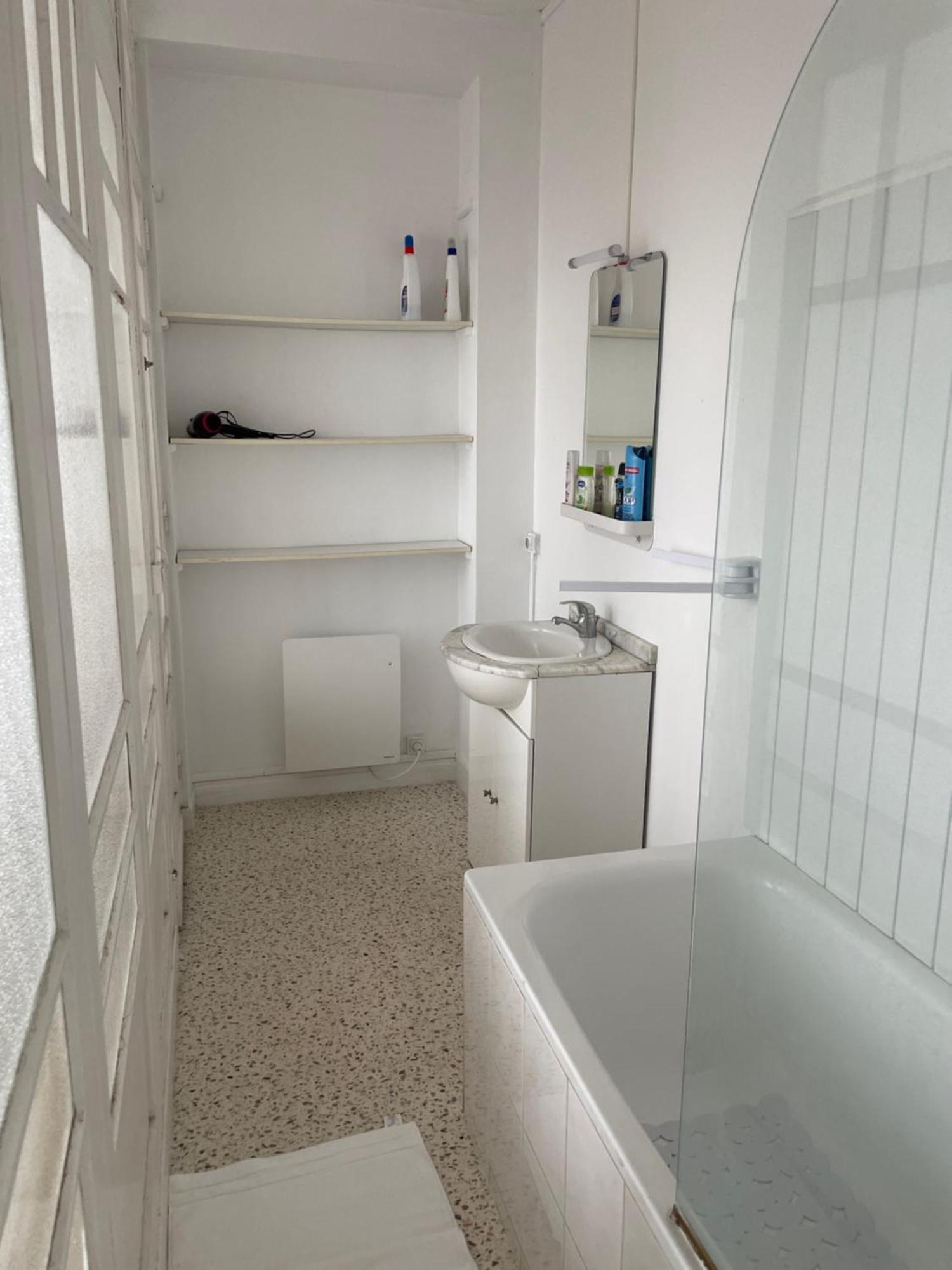 58m2 Calme Et Lumineux - Metro A 5 Min Apartment